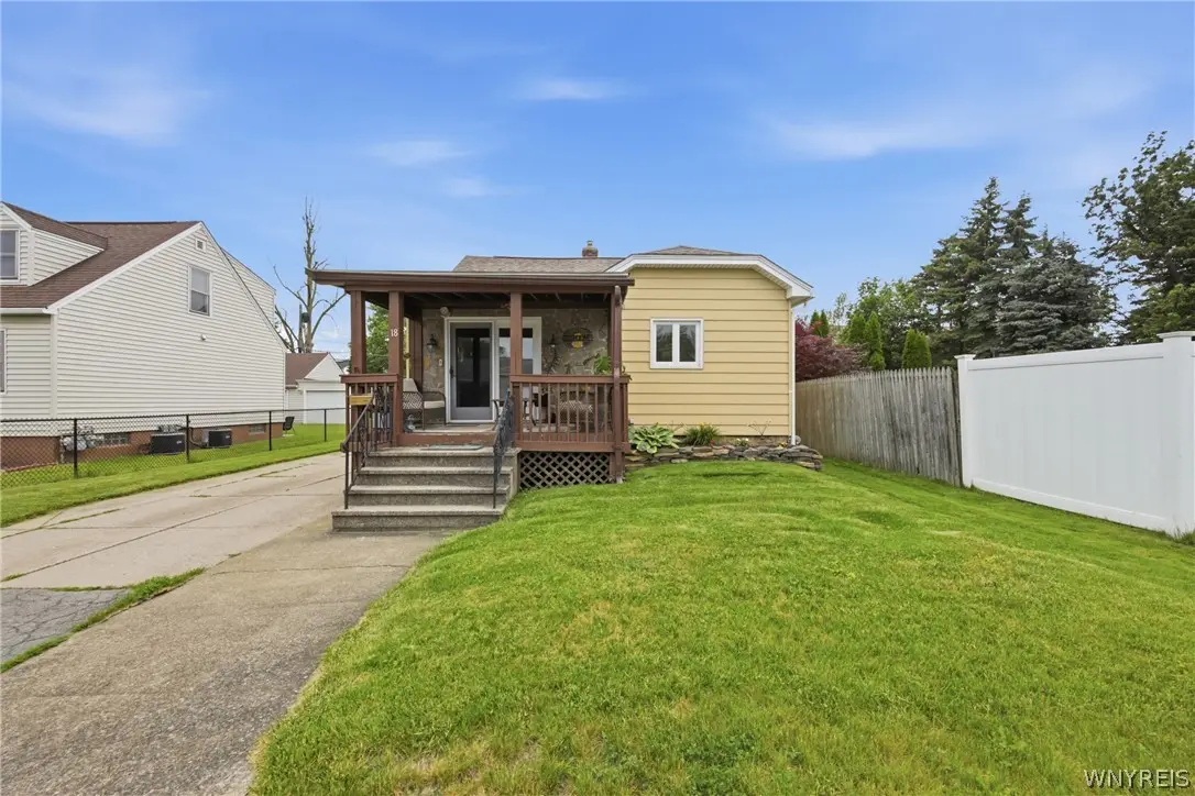 18 Stratford Place, Buffalo, NY 14225 - #1