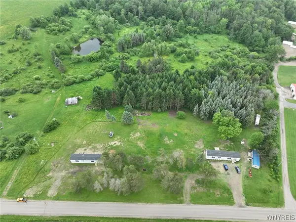 2011 Edmunds Road, Freedom, NY 14065