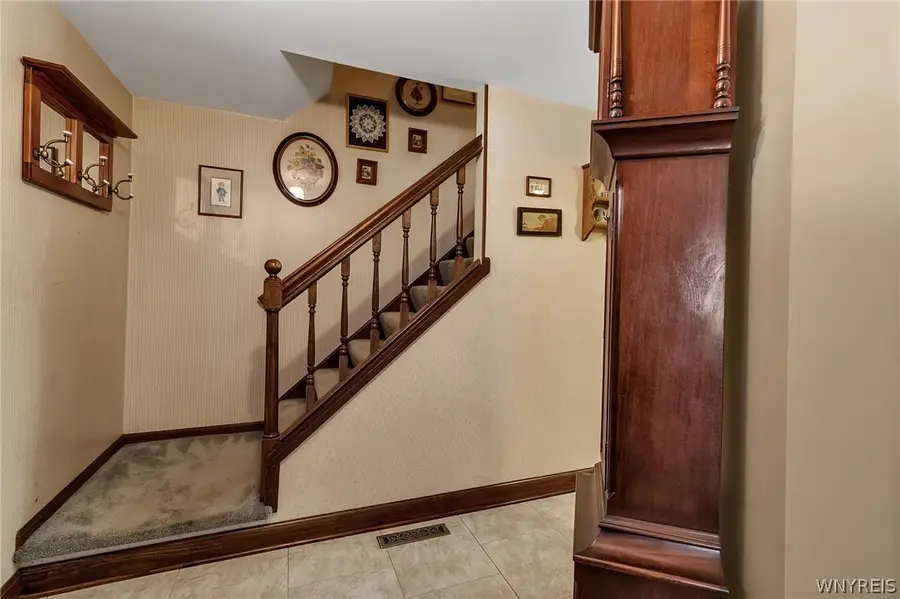 8340 W Point Drive, East Amherst, NY 14051 - #3