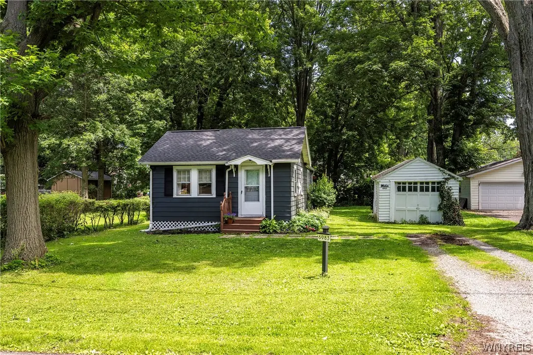 6983 Schuyler Drive, Derby, NY 14047 - #1