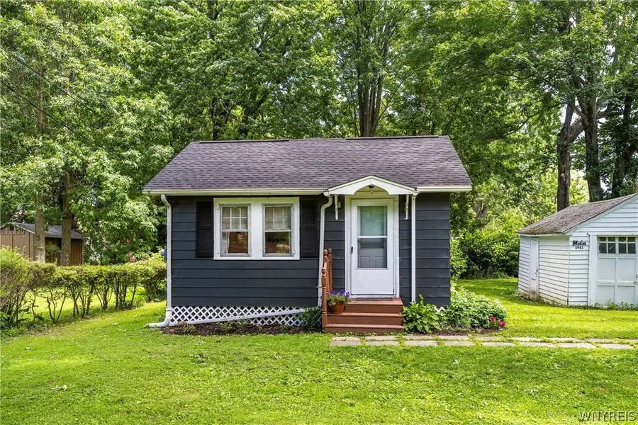6983 Schuyler Drive, Derby, NY 14047 - #3