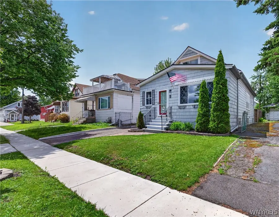 8 Winkler Road, Buffalo, NY 14225 - #2