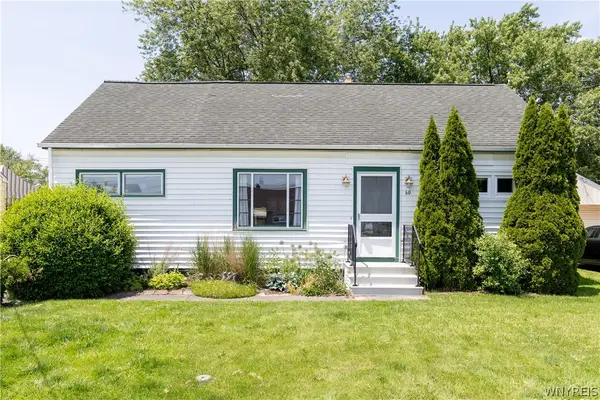 60 Ledyard Avenue, Depew, NY 14043