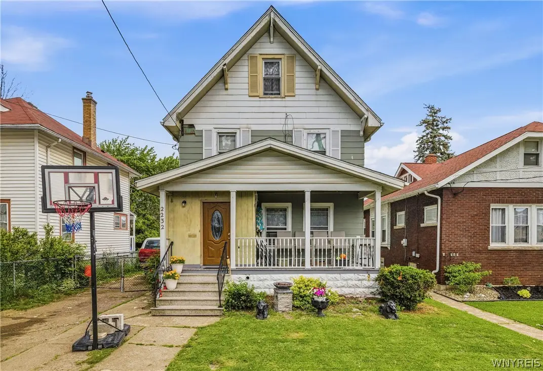 2232 Michigan Avenue, Niagara Falls, NY 14305 - #1