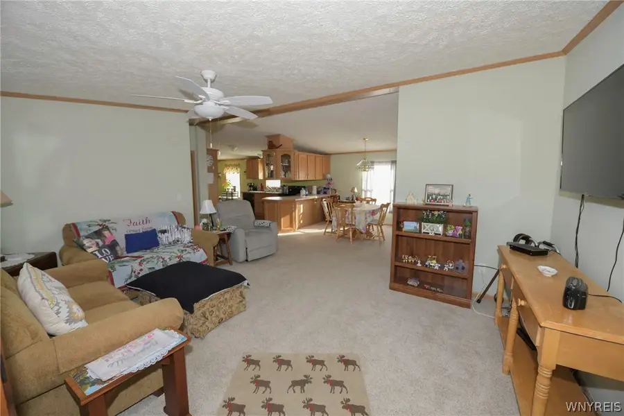 4008 Seneca Parkway, Niagara Falls, NY 14304 - #2