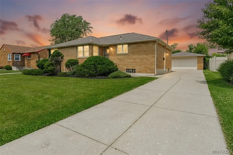 42 Alden Ave, Buffalo, NY 14216 - #2