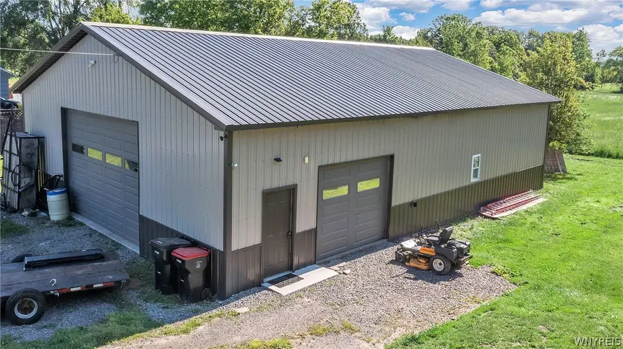 4877 Royalton Center Rd, Gasport, NY 14067 - #3