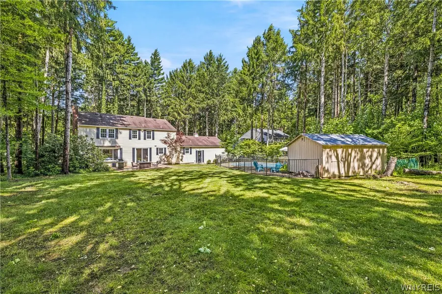97 Tanglewood Drive W, Orchard Park, NY 14127 - #3