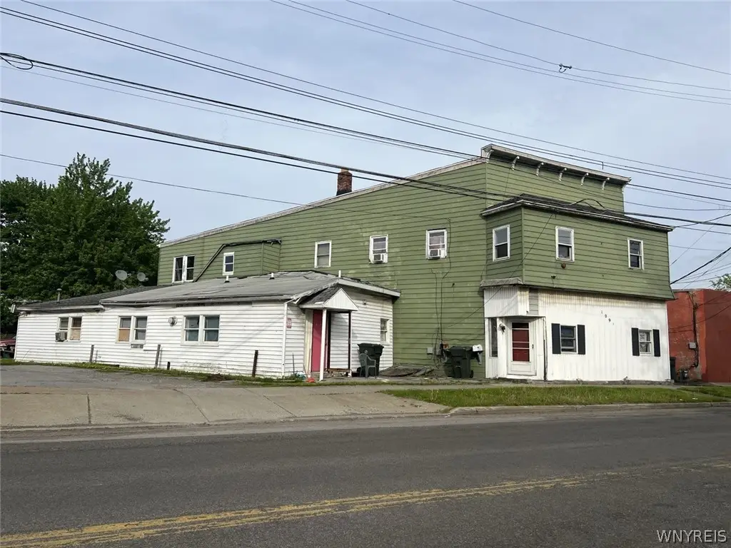 1093 Oliver Street, North Tonawanda, NY 14120 - #1