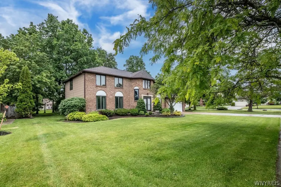 47 Woodstock Road, Grand Island, NY 14072 - #3