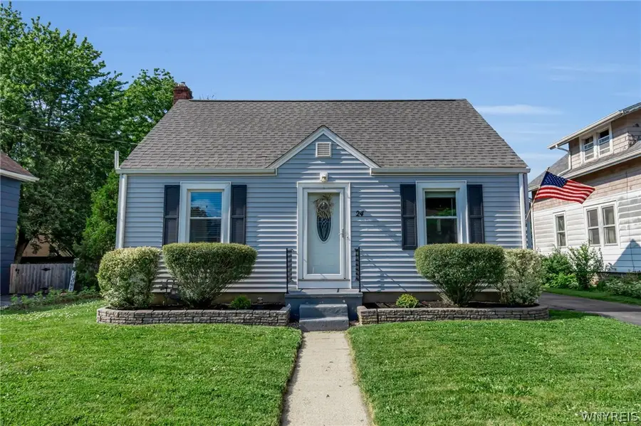 24 Beverly Place, Hamburg, NY 14075 - #3