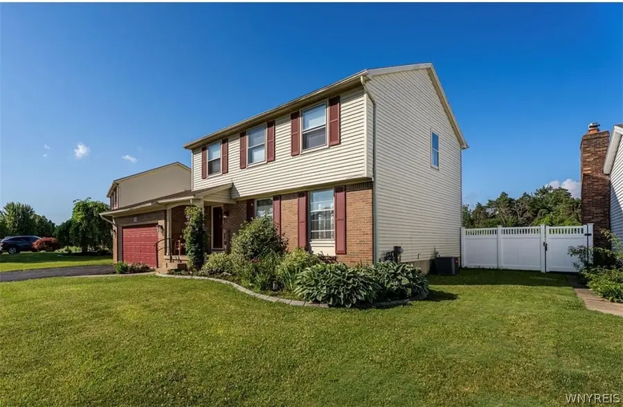 3544 Heatherwood Drive, Hamburg, NY 14075 - #3