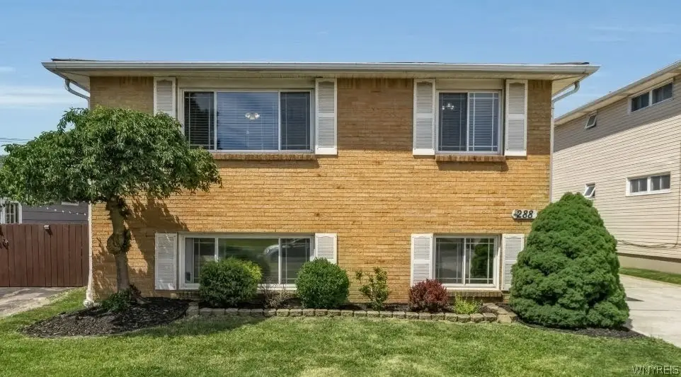 288 Meadowlawn Road, Buffalo, NY 14225 - #1
