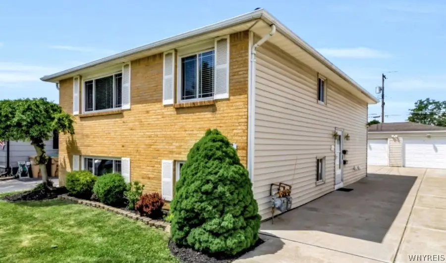 288 Meadowlawn Road, Buffalo, NY 14225 - #2