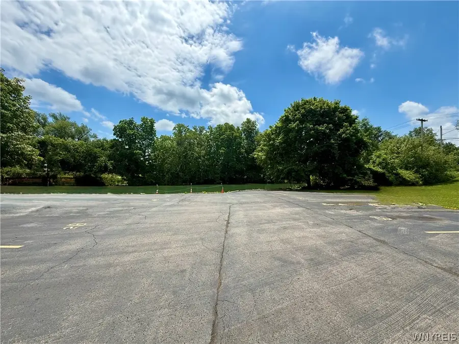 51 S 86th Street #9B, Niagara Falls, NY 14304 - #3