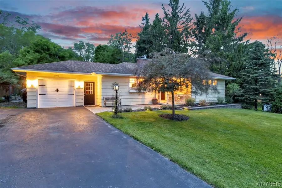 67 Castle Hill Road, East Aurora, NY 14052 - #3