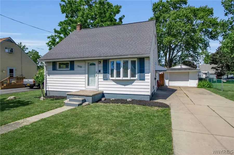 1532 98th Street, Niagara Falls, NY 14304 - #2