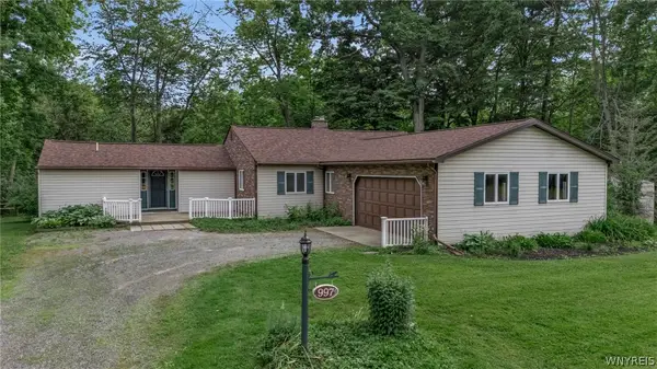 997 Sweet Road, East Aurora, NY 14052