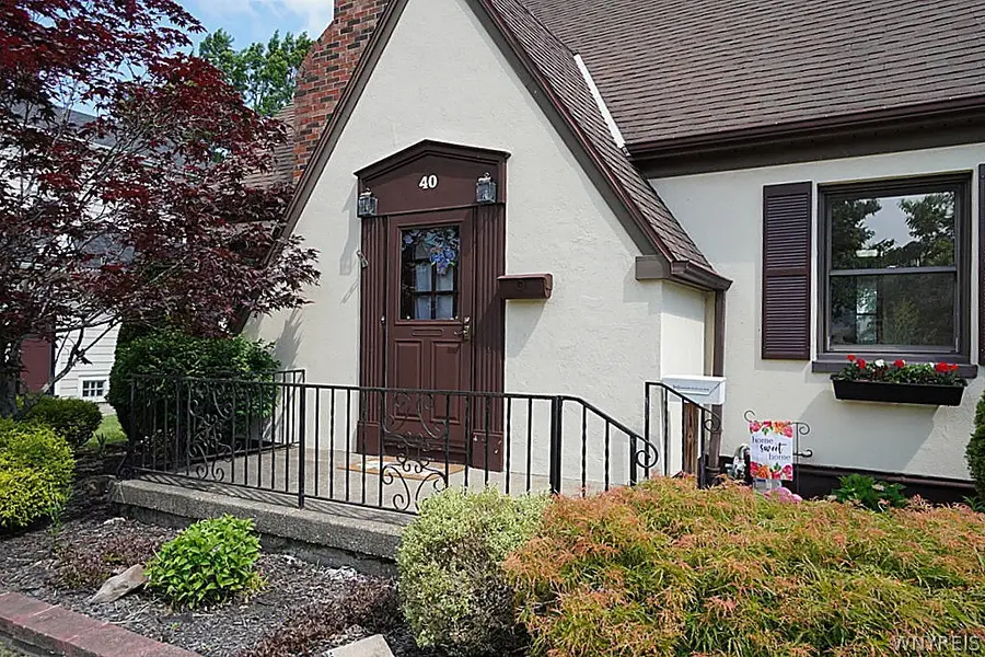 40 Kenton Road, Buffalo, NY 14217 - #2
