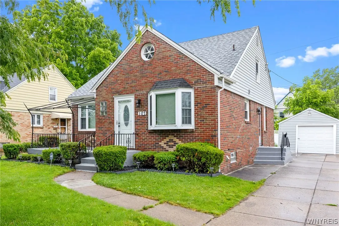 107 Alpine Place, Buffalo, NY 14225 - #1