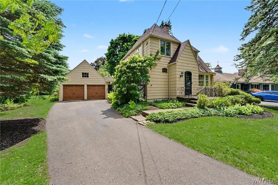 266 Highland Avenue, Hamburg, NY 14075 - #3