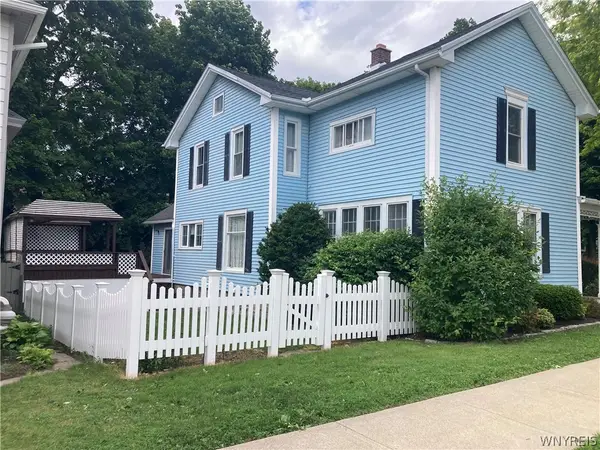 74 John Street, Akron, NY 14001