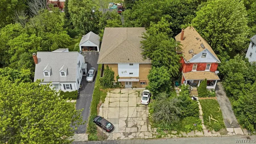 616 Chestnut Avenue, Niagara Falls, NY 14305 - #3
