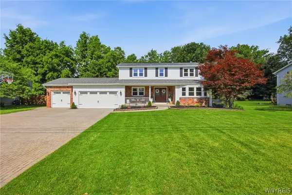 4370 Autumn, Clarence, NY 14031