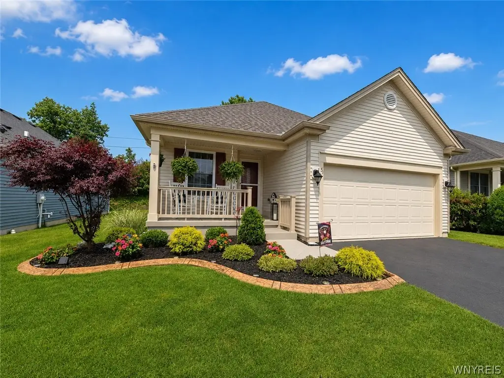 51 Hickory Grove Lane, Cheektowaga, NY 14227 - #1