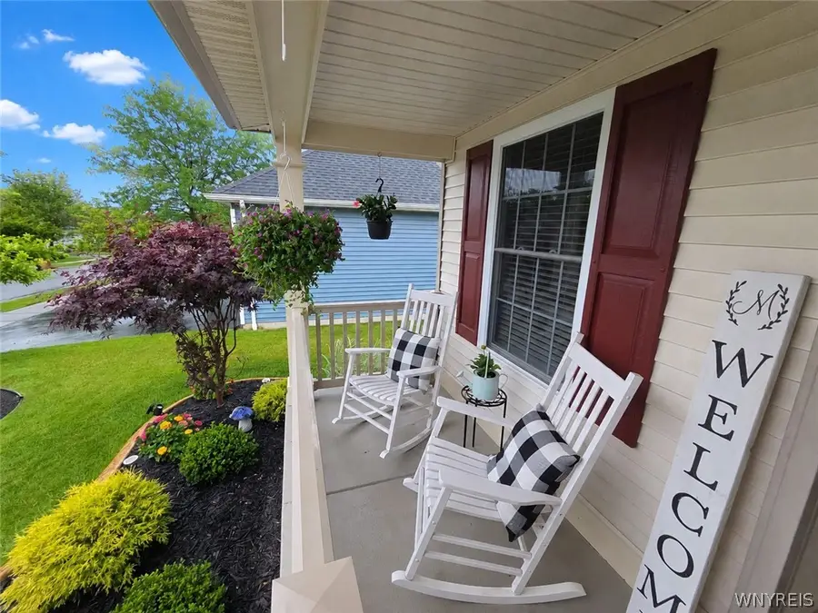 51 Hickory Grove Lane, Cheektowaga, NY 14227 - #2
