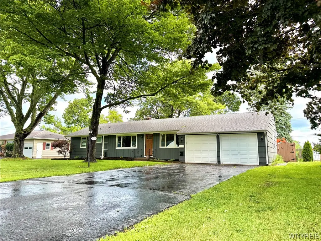 3980 Staley Drive, Hamburg, NY 14075 - #1