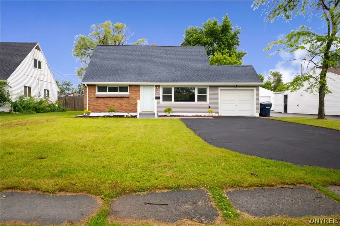 1889 Broadway, Grand Island, NY 14072 - #1