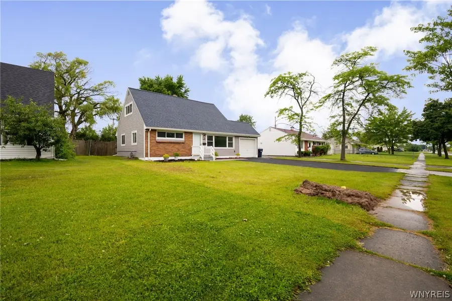 1889 Broadway, Grand Island, NY 14072 - #3