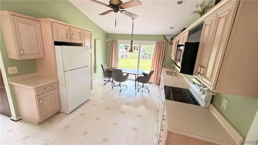 4524 Sheridan Drive, Amherst, NY 14221 - #2