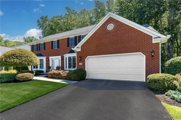 59 Lillyridge Drive, East Amherst, NY 14051