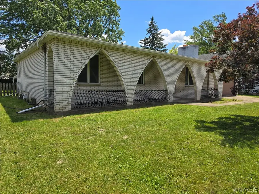 120 Autumnvale, Lockport, NY 14094 - #2