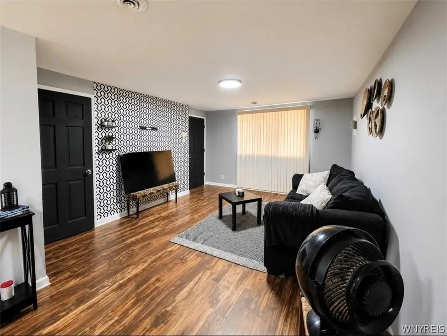 71 Ashley Street, Buffalo, NY 14212 - #3