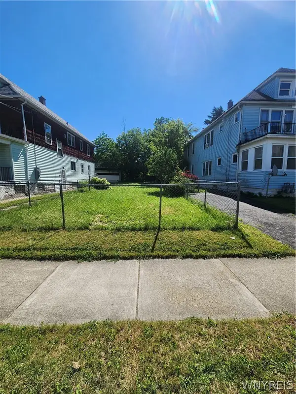 341 Cambridge Avenue, Buffalo, NY 14215