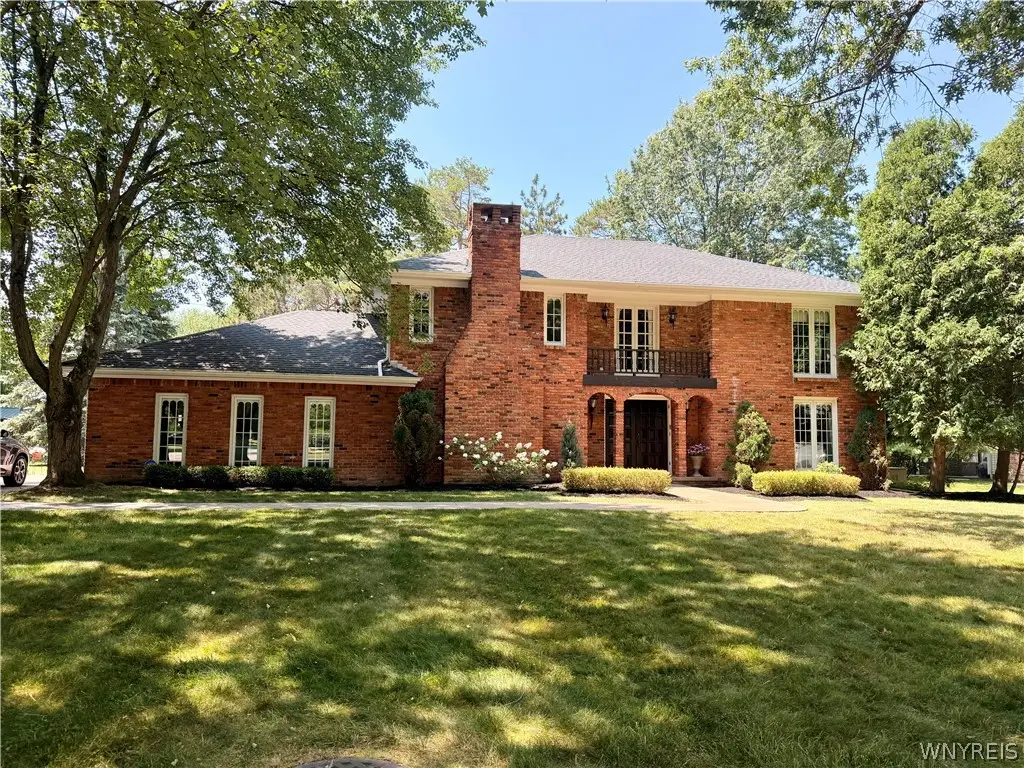 32 Rolling Hills Drive, Orchard Park, NY 14127 - #1