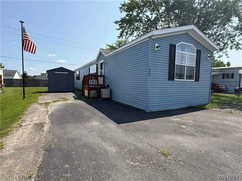 1438 East Dr, Alden, NY 14004 - #1
