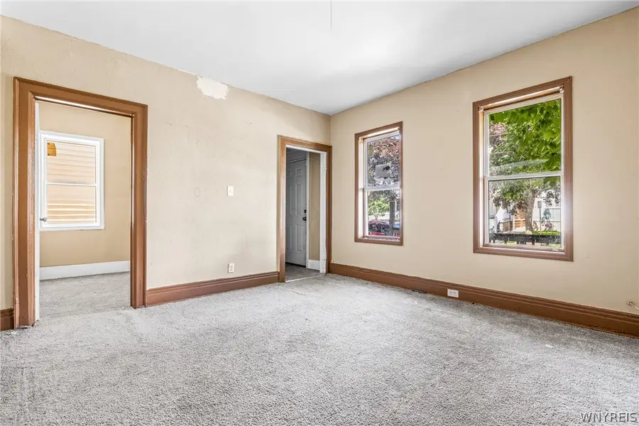 98 Howell Street, Buffalo, NY 14207 - #2