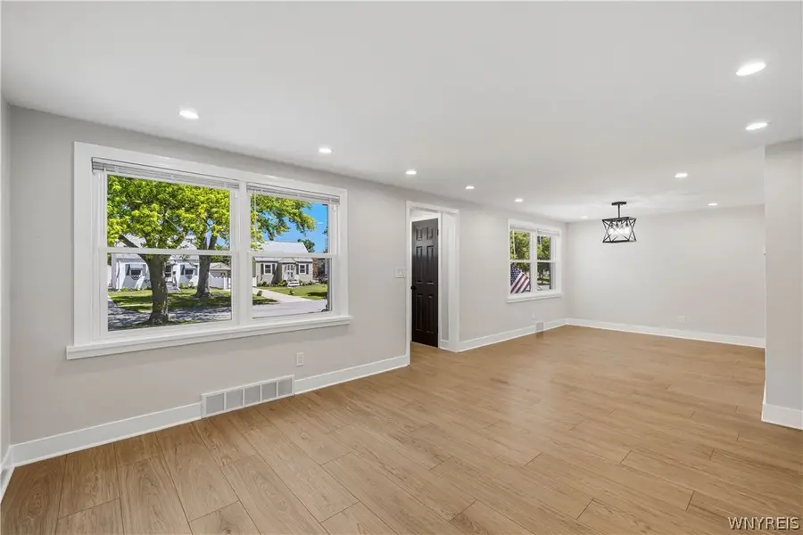 298 Lowell Road, Buffalo, NY 14217 - #2