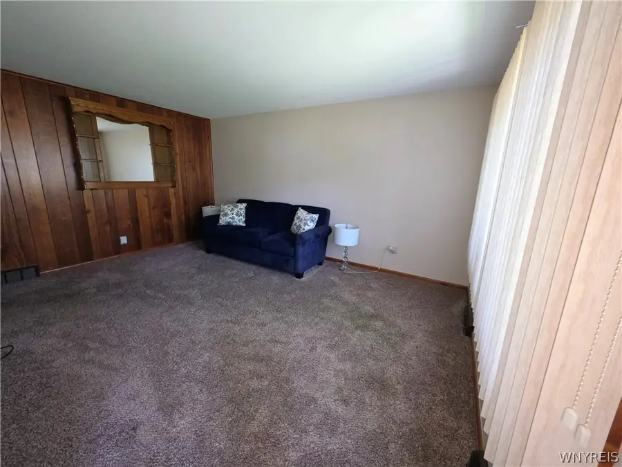 7225 Norman Road, North Tonawanda, NY 14120 - #3