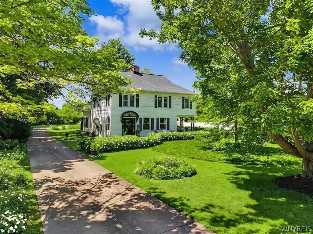 5222 Columbia Avenue, Hamburg, NY 14075 - #1