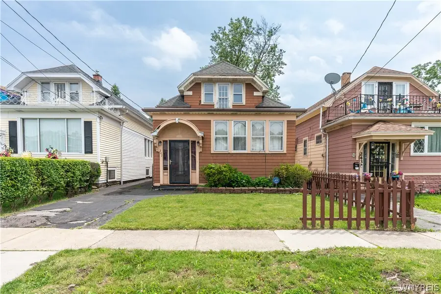 247 Rounds Avenue, Buffalo, NY 14215 - #3