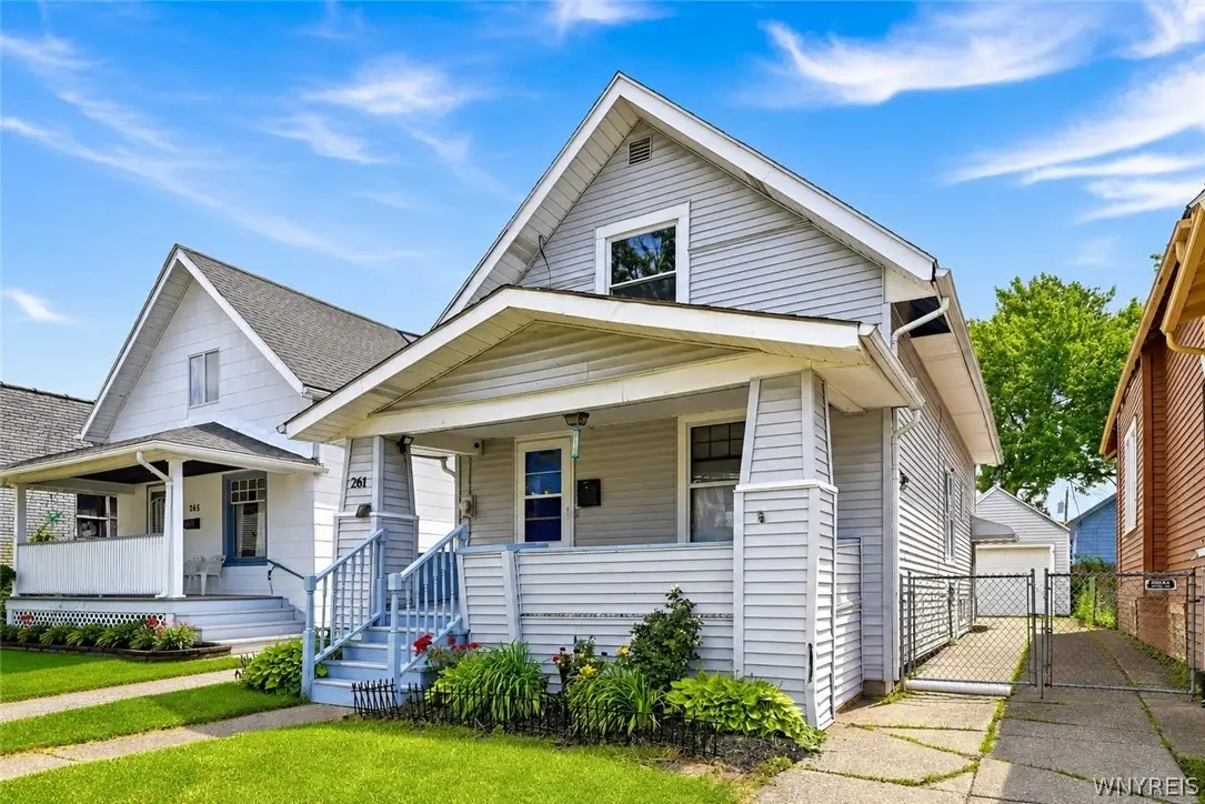 261 Hagen Street, Buffalo, NY 14215 - #1