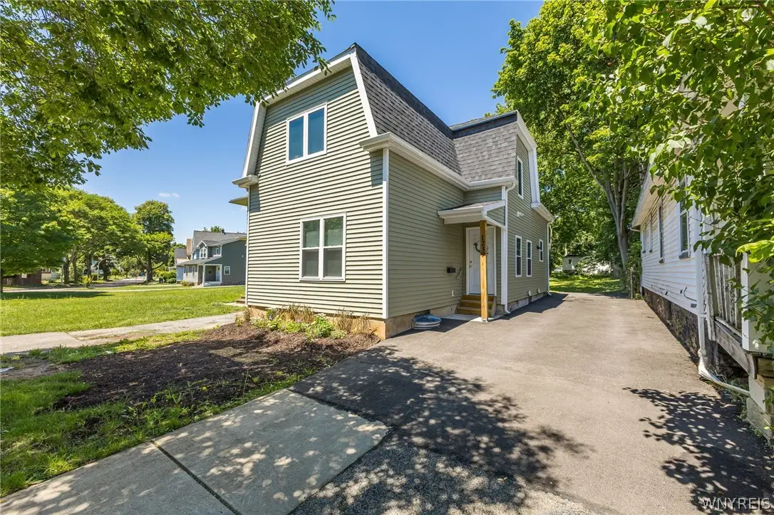 1239 Plymouth Avenue S, Rochester, NY 14611 - #1