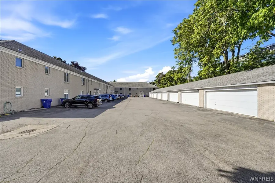 4415 Main Street #16, Amherst, NY 14226 - #3