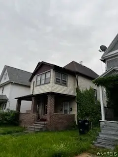 542 10th Street, Niagara Falls, NY 14301 - #1