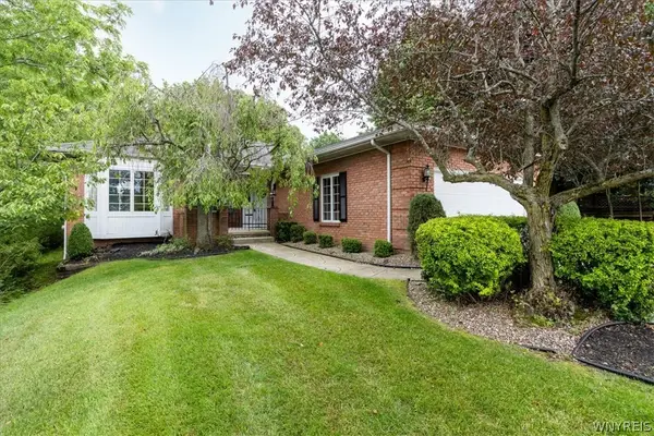 30 Hampton Hill Drive, Buffalo, NY 14221